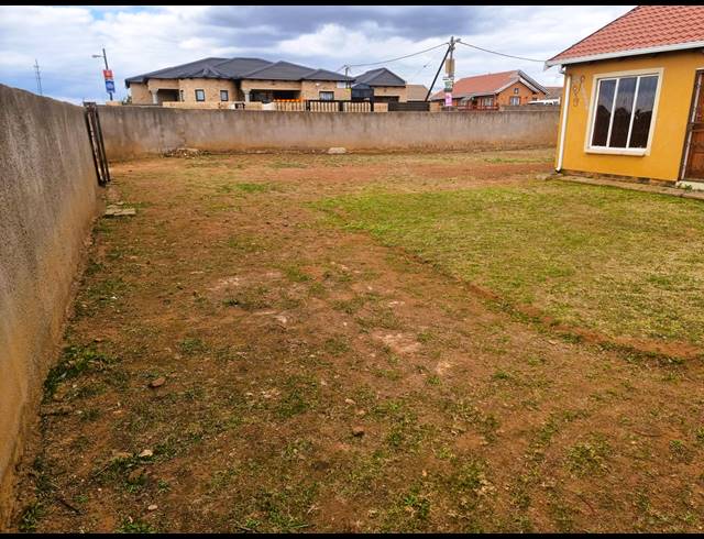 2 BEDROOM HOUSE FOR SALE IN EVATON WEST